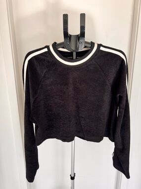 l*space Black Velour Cropped Sweatshirt/ Skirt Set with White Shoulder Stripes